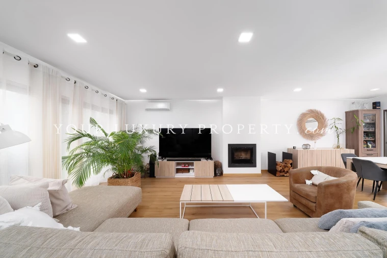 Apartamento T4 para Venda em Portimão Foto 5