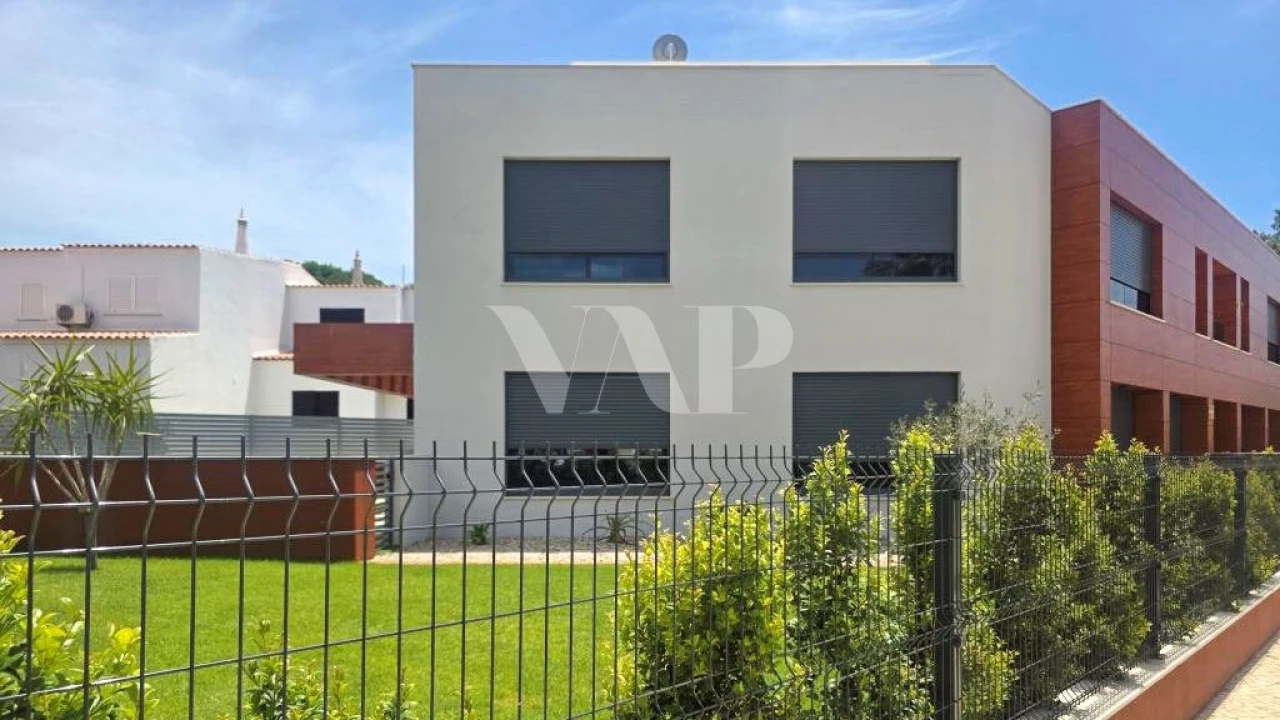 Apartamento T2 para Venda em Quarteira Foto 1