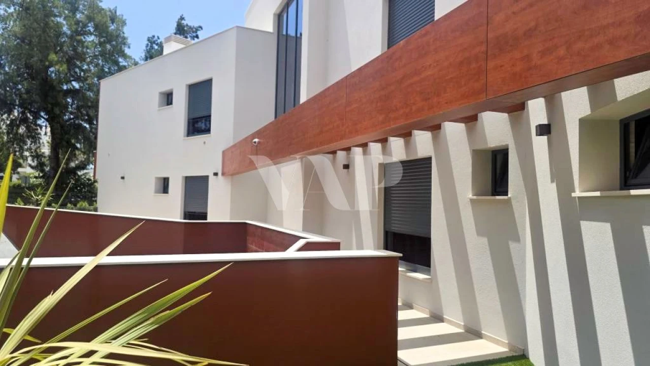 Apartamento T2 para Venda em Quarteira Foto 15