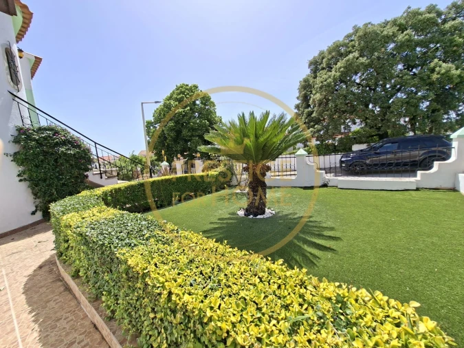 Moradia T5 para Venda em Loule (São Sebastião) Foto 48