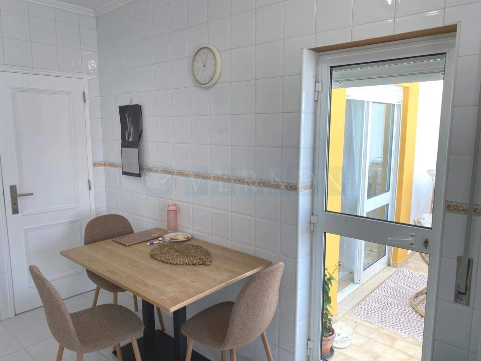 Apartamento T2 para Venda em Lagos (São Sebastião e Santa Maria) Foto 16