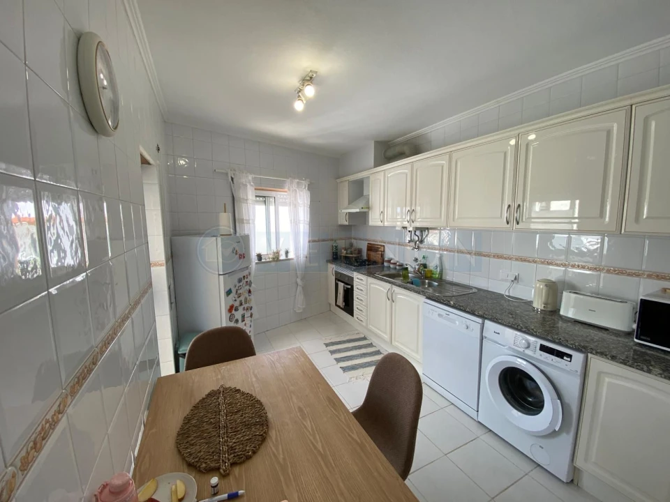 Apartamento T2 para Venda em Lagos (São Sebastião e Santa Maria) Foto 2