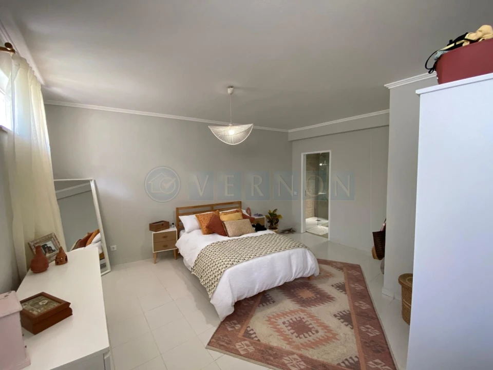 Apartamento T2 para Venda em Lagos (São Sebastião e Santa Maria) Foto 24