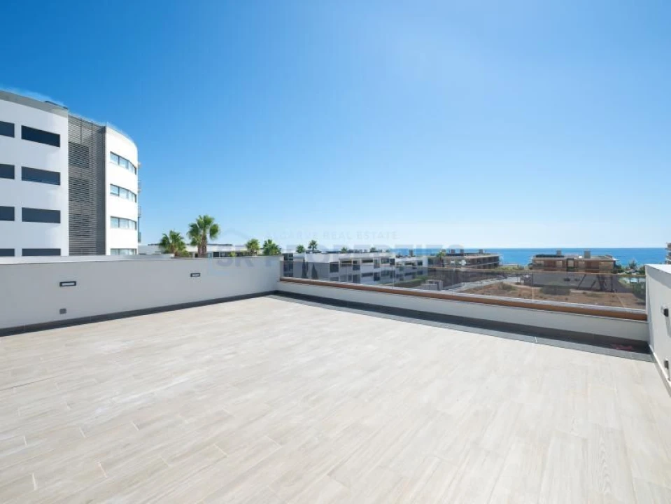 Apartamento T2 para Venda em Quarteira Foto 20