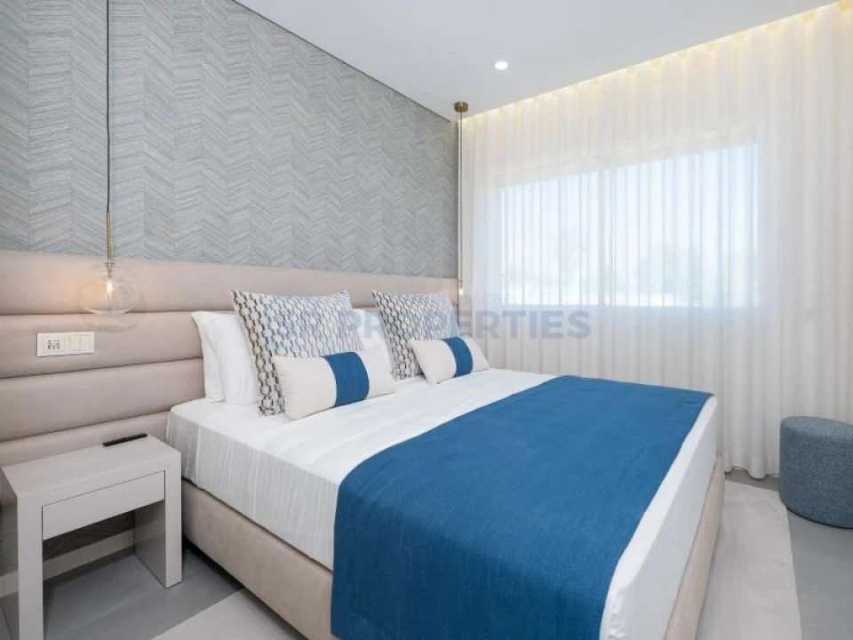 Apartamento T2 para Venda em Quarteira Foto 16