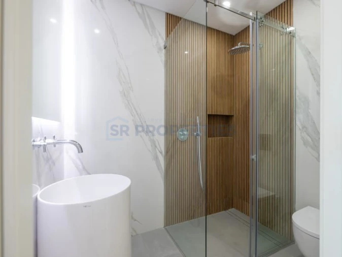 Apartamento T2 para Venda em Quarteira Foto 12