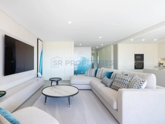 Apartamento T2 para Venda em Quarteira Foto 2