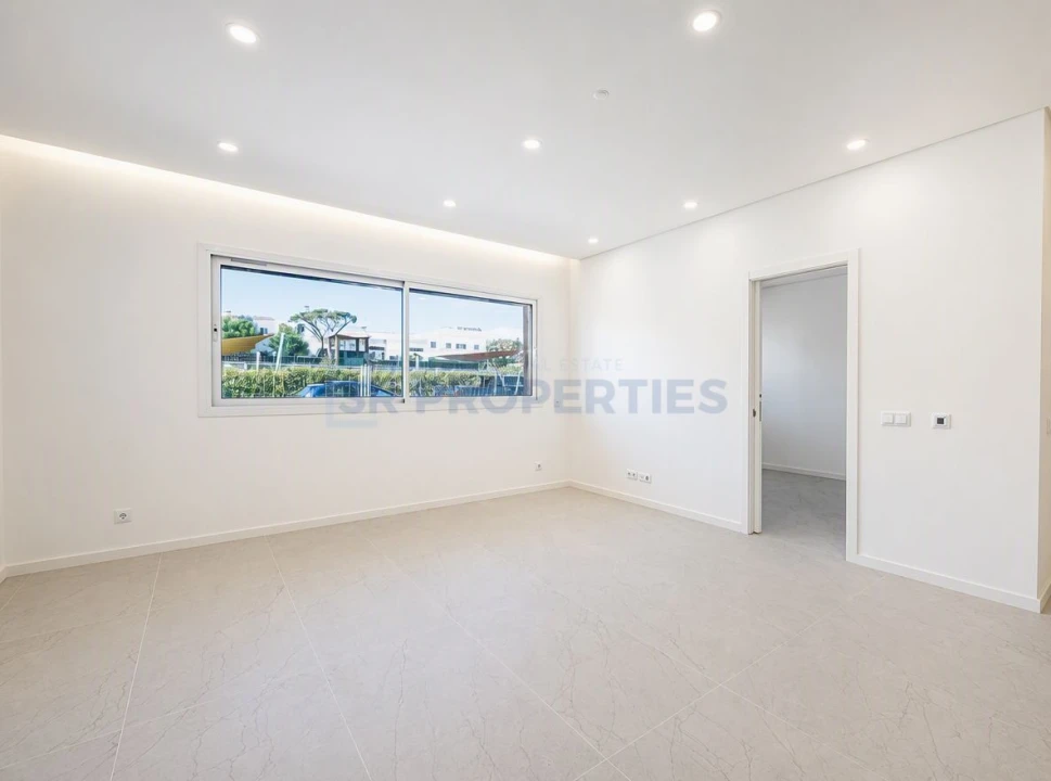 Apartamento T1 para Venda em Quarteira Foto 15