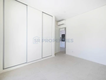 Apartamento T1 para Venda em Quarteira