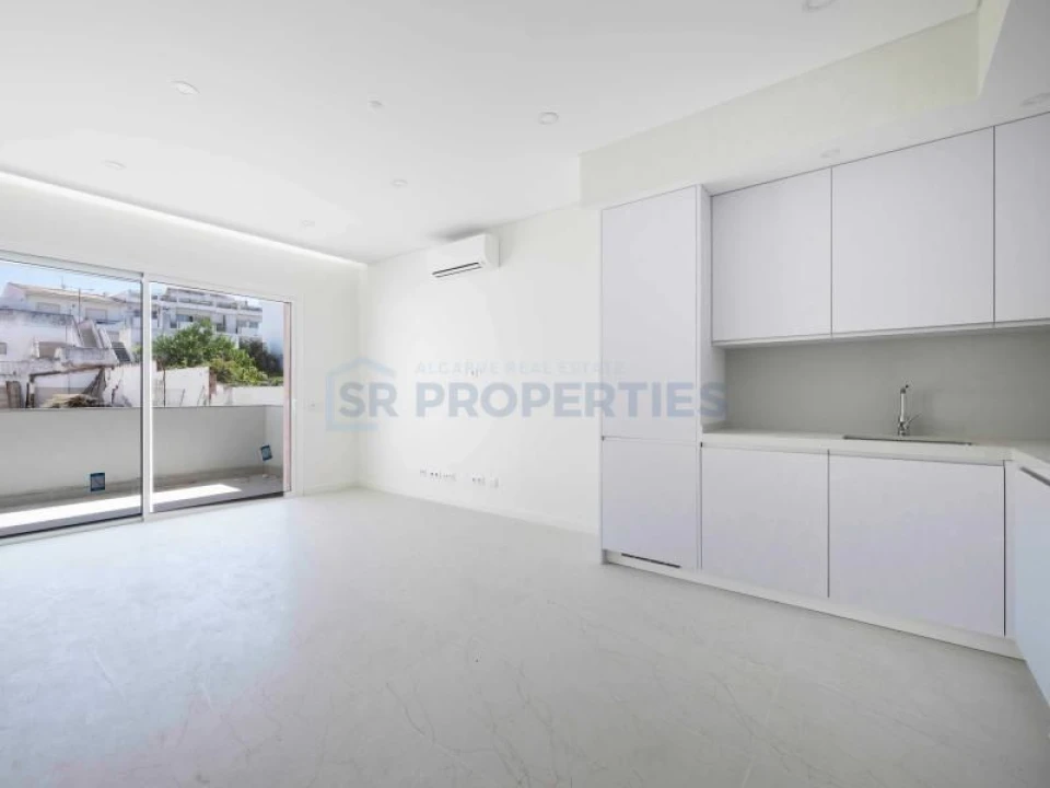 Apartamento T1 para Venda em Quarteira Foto 15