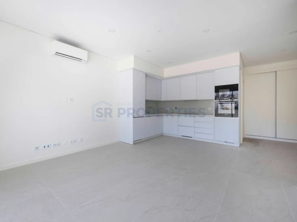 Apartamento T2 para Venda em Quarteira Foto 18