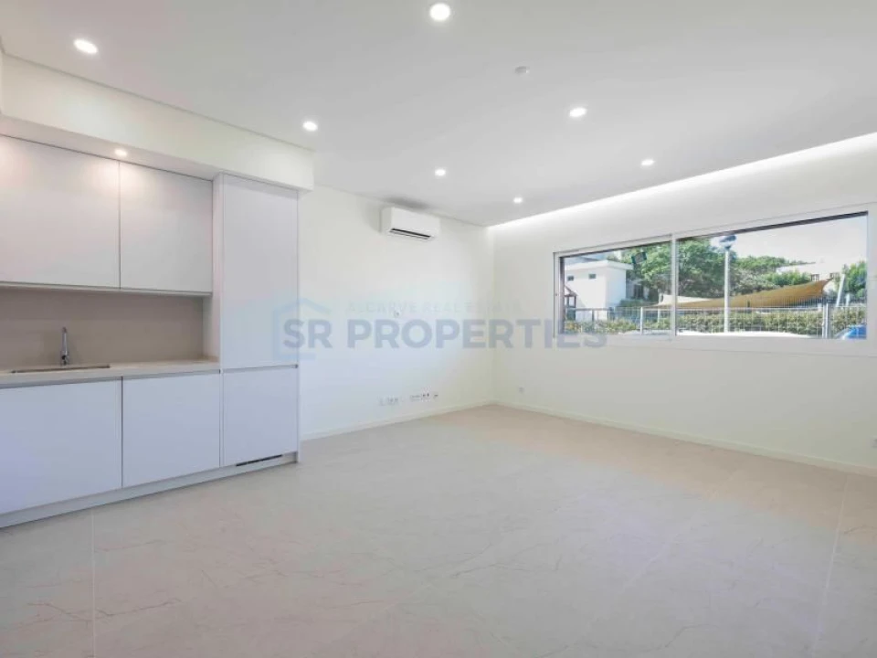 Apartamento T2 para Venda em Quarteira Foto 13