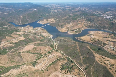 Quinta T6 para Venda em São Marcos da Serra