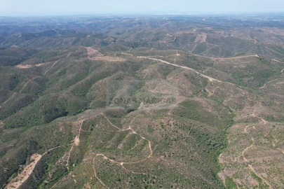 Quinta T6 para Venda em São Marcos da Serra