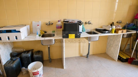 Quinta T6 para Venda em São Marcos da Serra