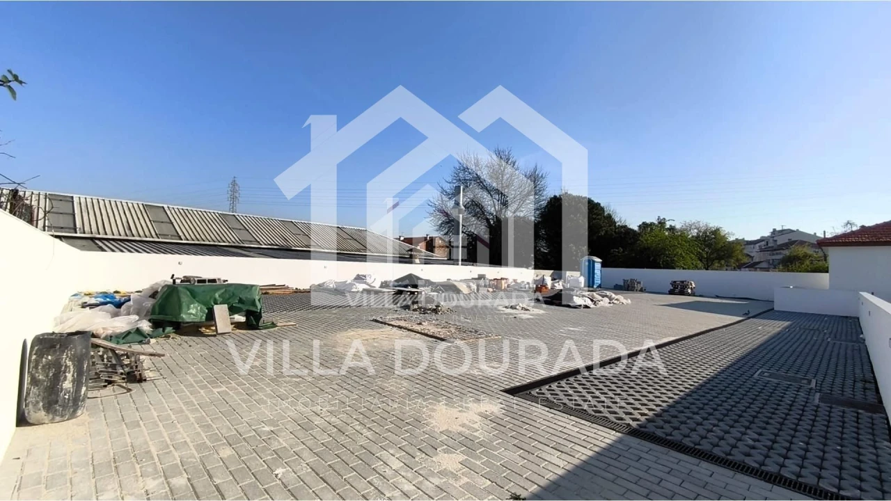 Apartamento para Venda em Oliveira do Douro Foto 14