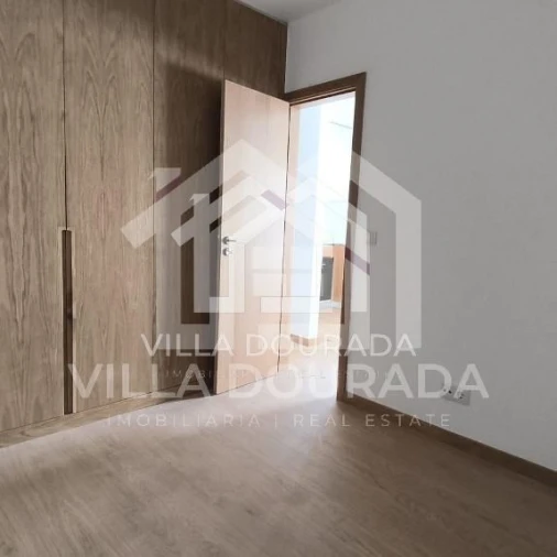 Apartamento para Venda em Oliveira do Douro Foto 11