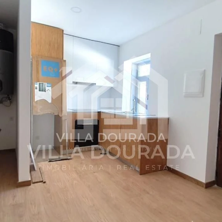 Apartamento para Venda em Oliveira do Douro Foto 8