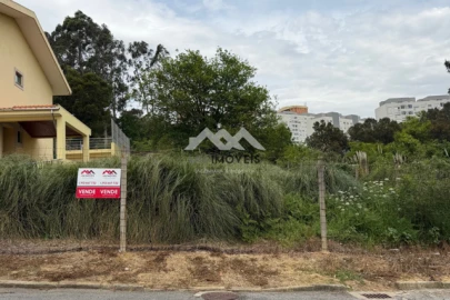 Terreno para Venda em Santa Marinha e São Pedro da Afurada