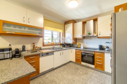 Moradia T3 para Venda em Mindelo