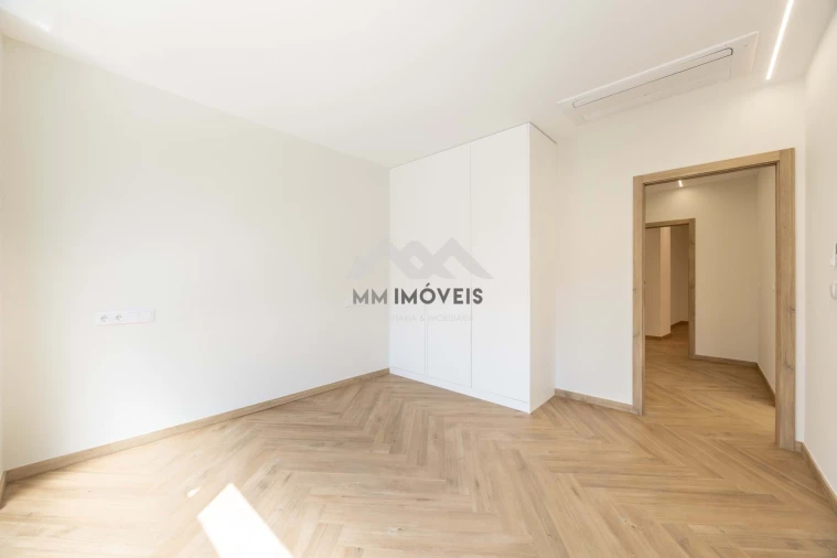 Apartamento T3 para Venda em Bonfim Foto 28