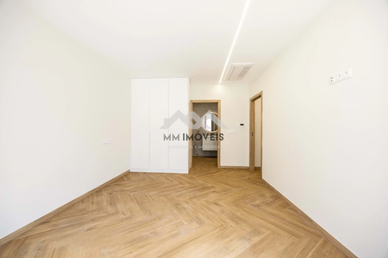 Apartamento T3 para Venda em Bonfim Foto 20