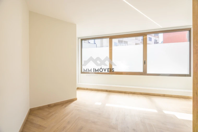 Apartamento T3 para Venda em Bonfim Foto 31