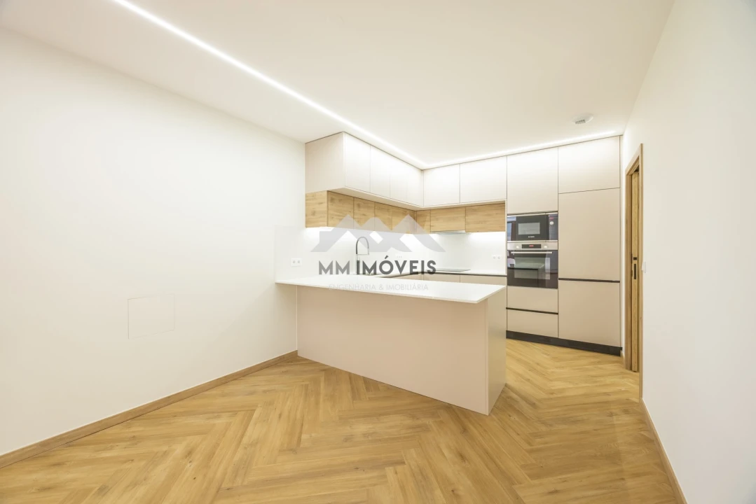 Apartamento T3 para Venda em Bonfim Foto 7