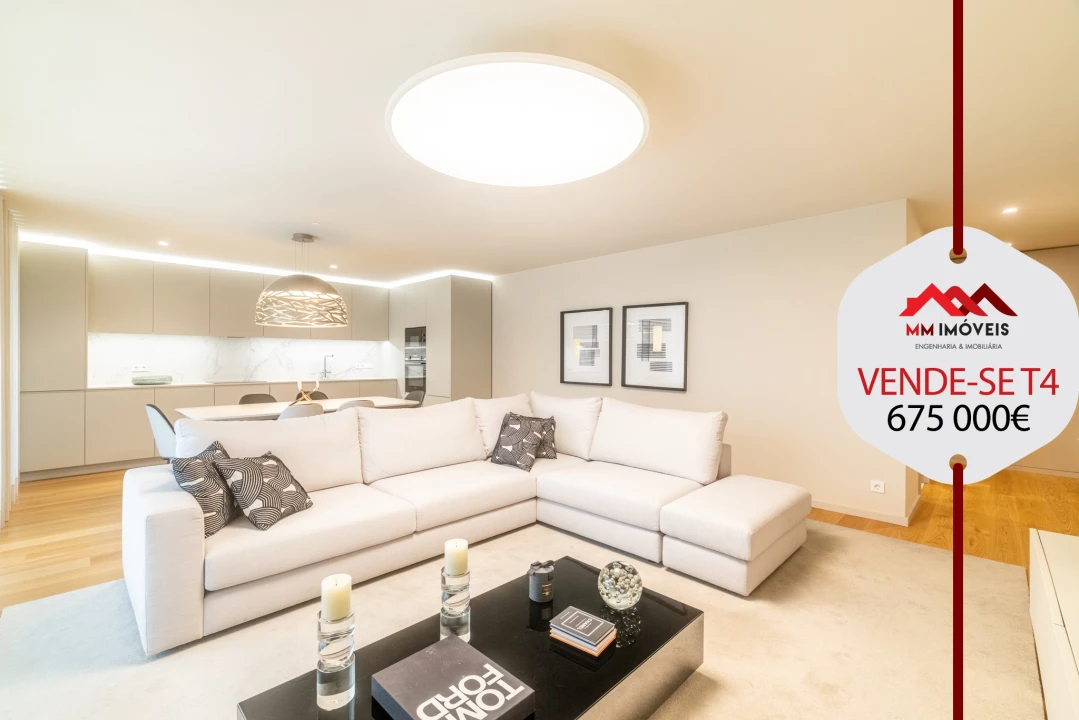 Apartamento T4 para Venda em Santa Marinha Foto 1