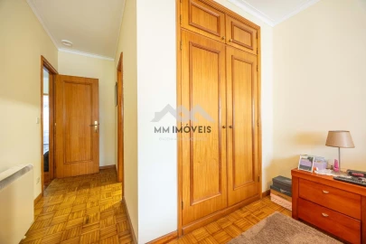 Apartamento T2 para Venda em Cidade da Maia