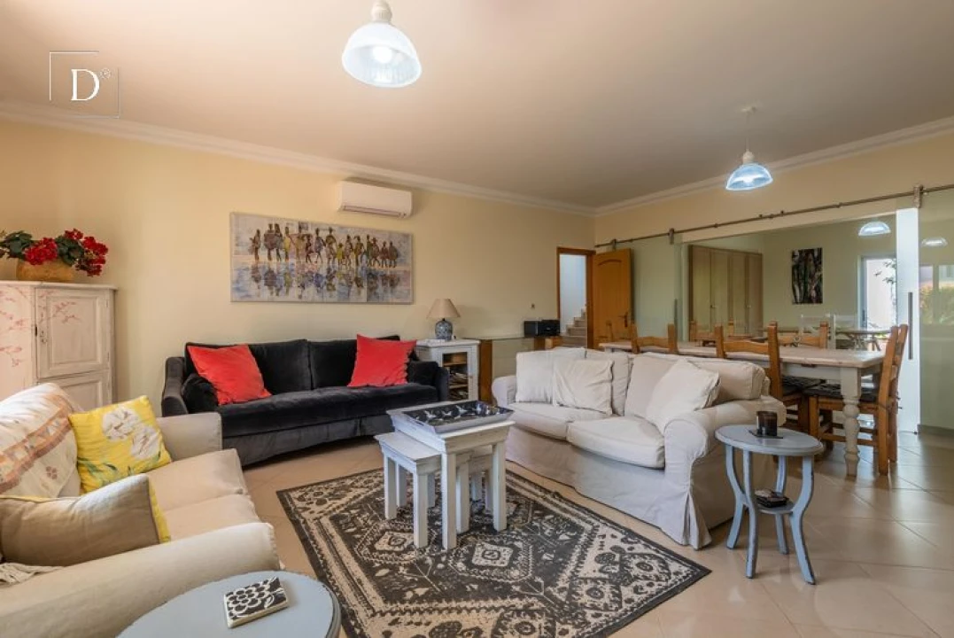 Moradia T3 para Venda em Albufeira e Olhos de Água Foto 18