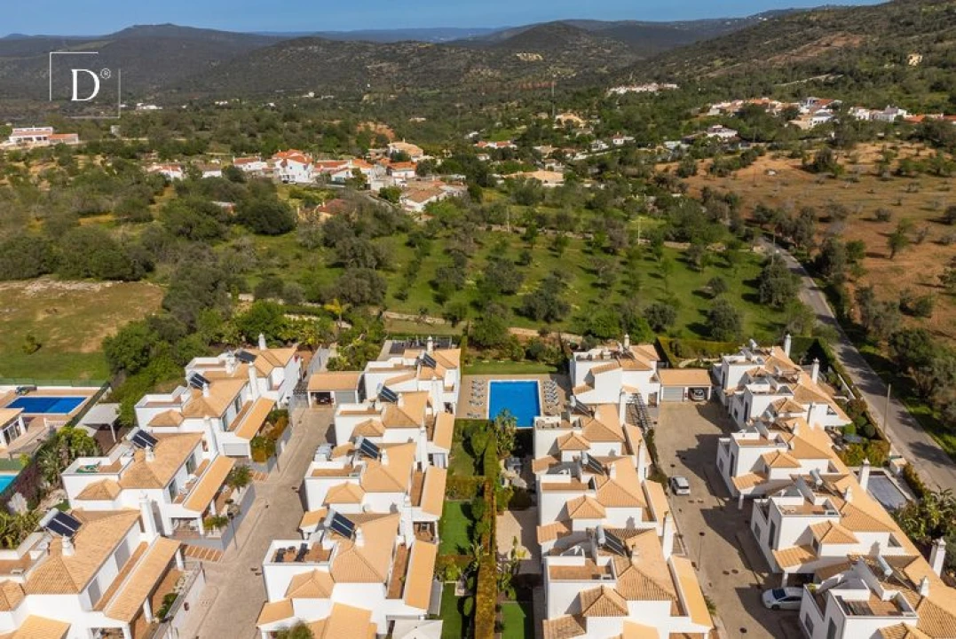 Moradia T3 para Venda em Albufeira e Olhos de Água Foto 28