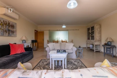 Moradia T3 para Venda em Albufeira e Olhos de Água