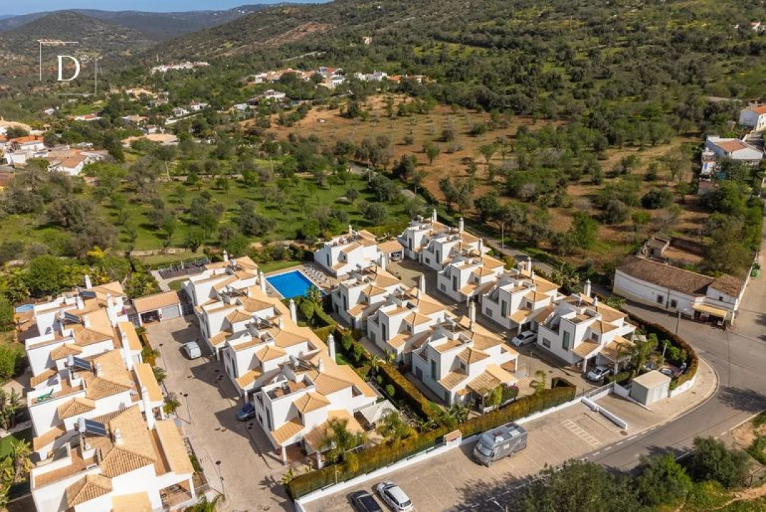 Moradia T3 para Venda em Albufeira e Olhos de Água Foto 30