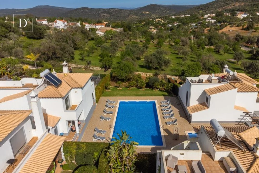 Moradia T3 para Venda em Albufeira e Olhos de Água Foto 10