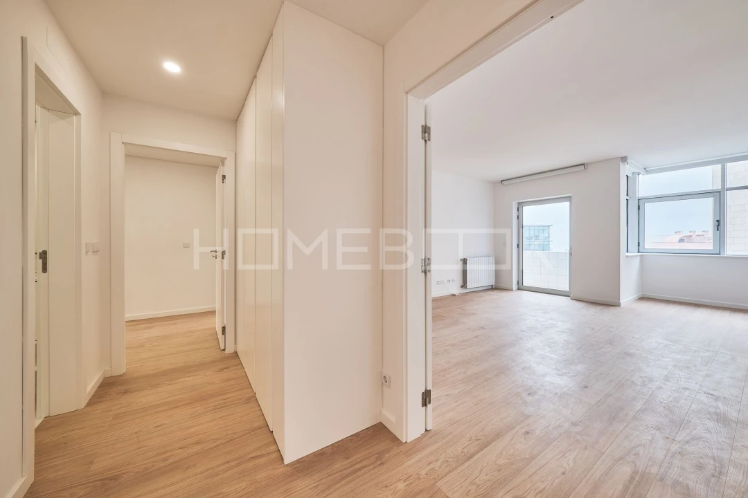 Apartamento T3 para Arrendamento em Parque das Nações Foto 3