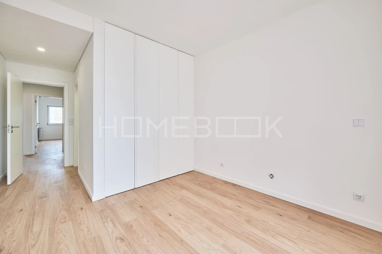 Apartamento T3 para Arrendamento em Parque das Nações Foto 13