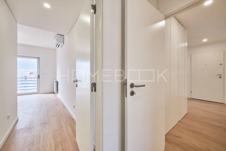 Apartamento T3 para Arrendamento em Parque das Nações Foto 11
