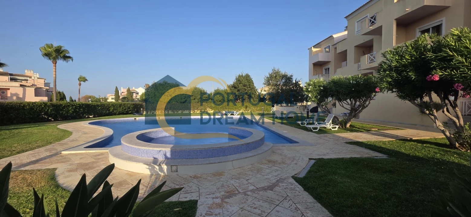 Apartamento T2 para Venda em Albufeira e Olhos de Água Foto 1