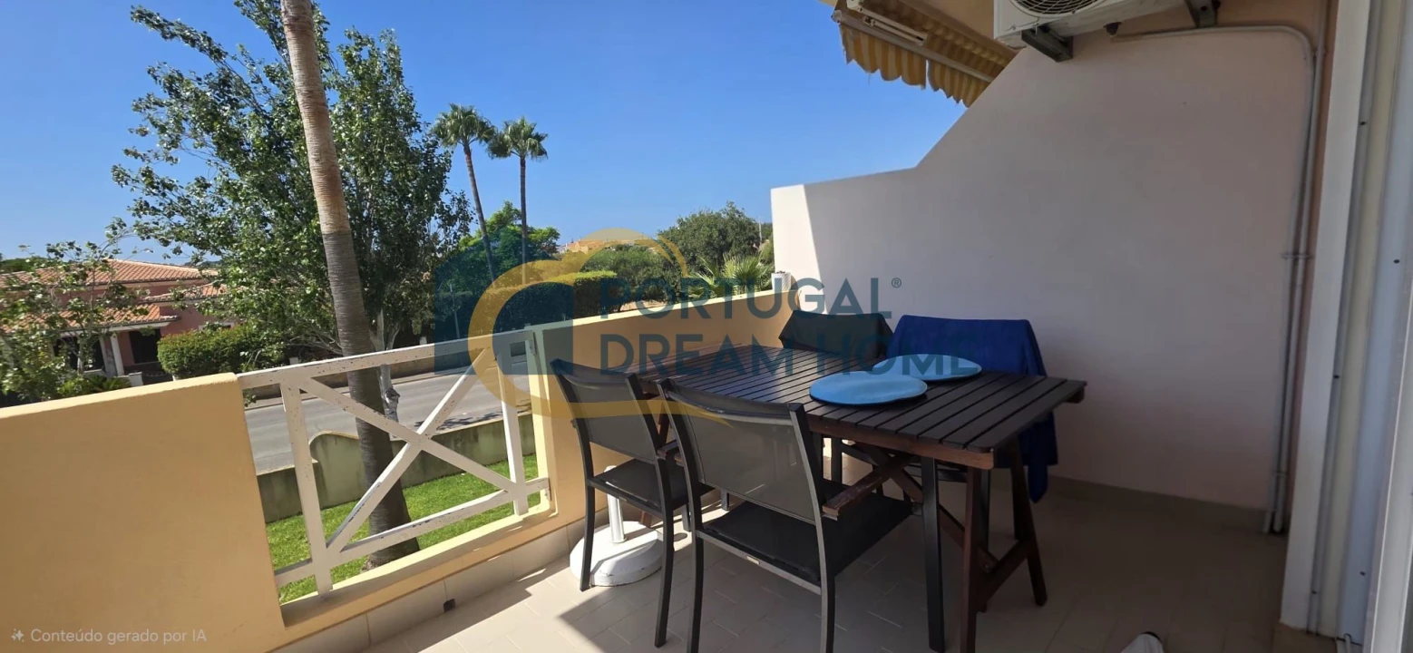 Apartamento T2 para Venda em Albufeira e Olhos de Água Foto 17