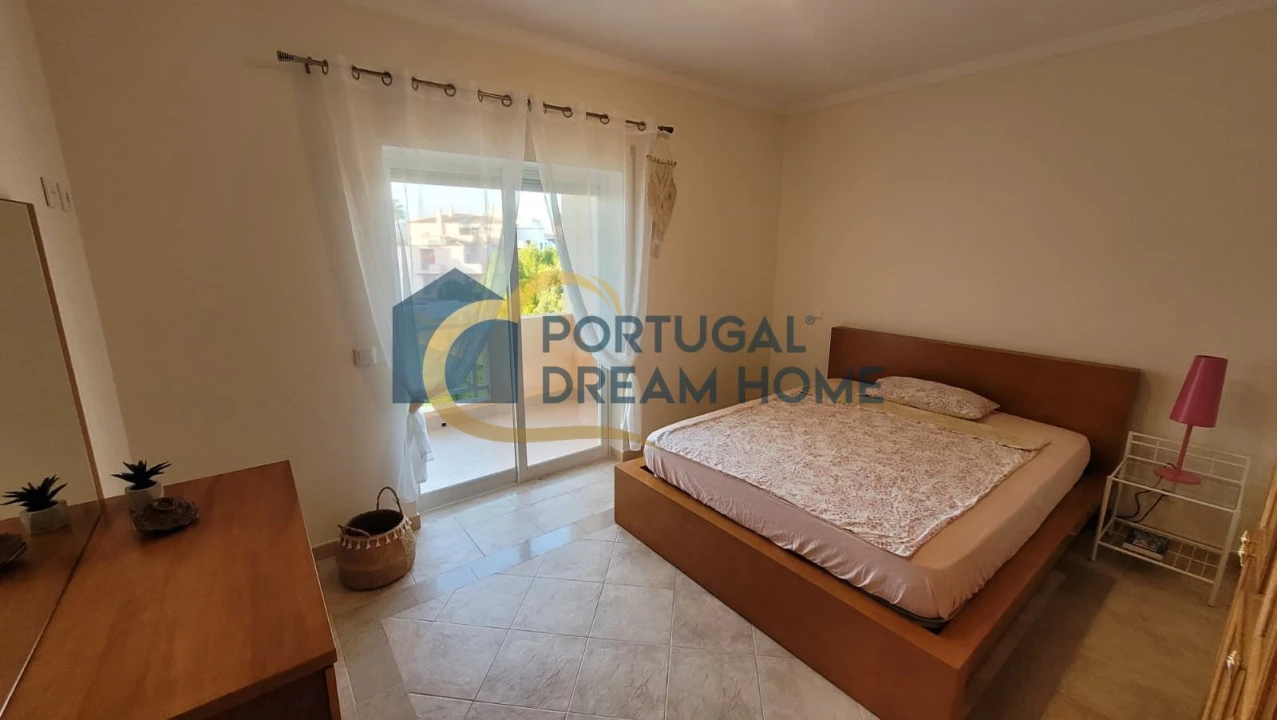 Apartamento T2 para Venda em Albufeira e Olhos de Água Foto 10