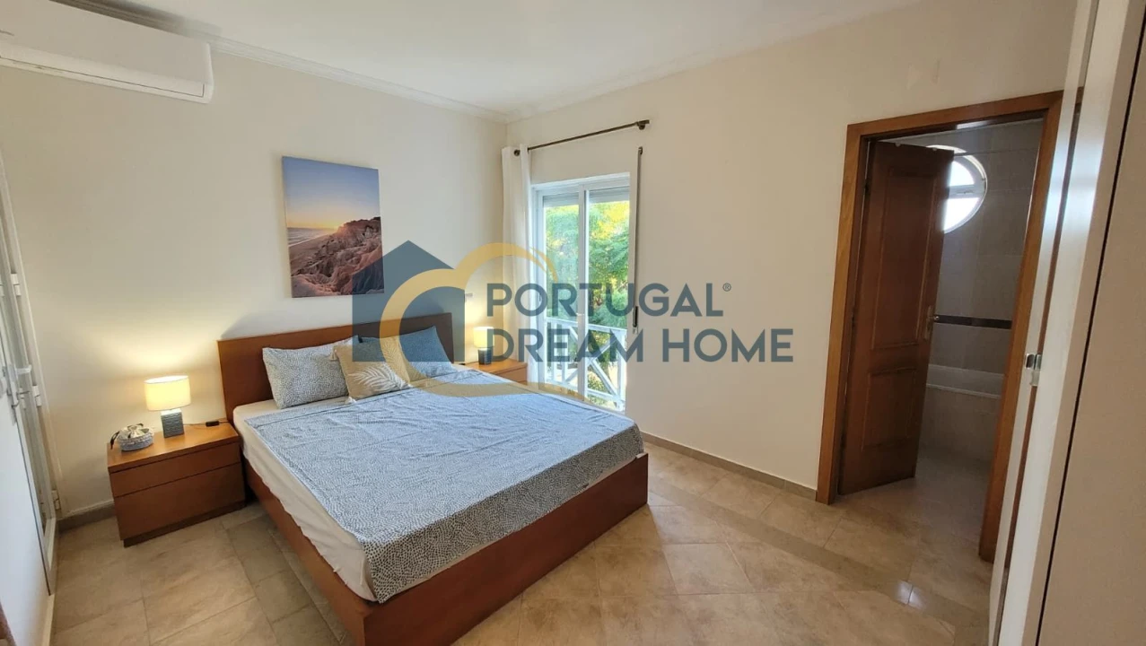 Apartamento T2 para Venda em Albufeira e Olhos de Água Foto 7