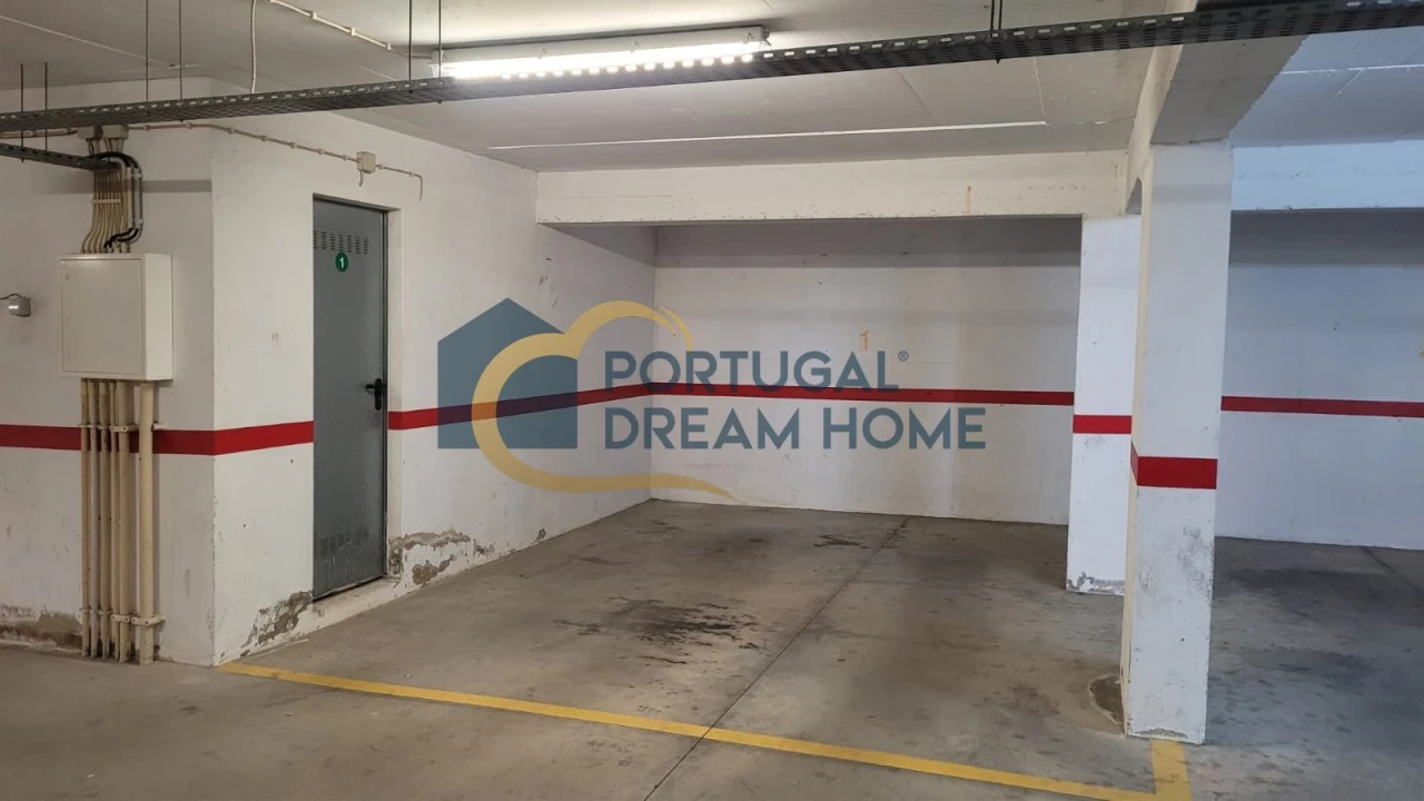 Apartamento T2 para Venda em Albufeira e Olhos de Água Foto 19