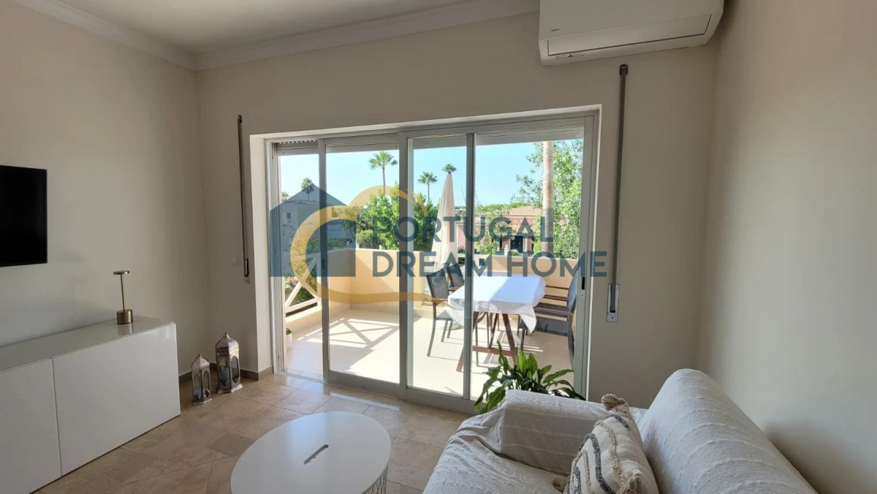Apartamento T2 para Venda em Albufeira e Olhos de Água Foto 5