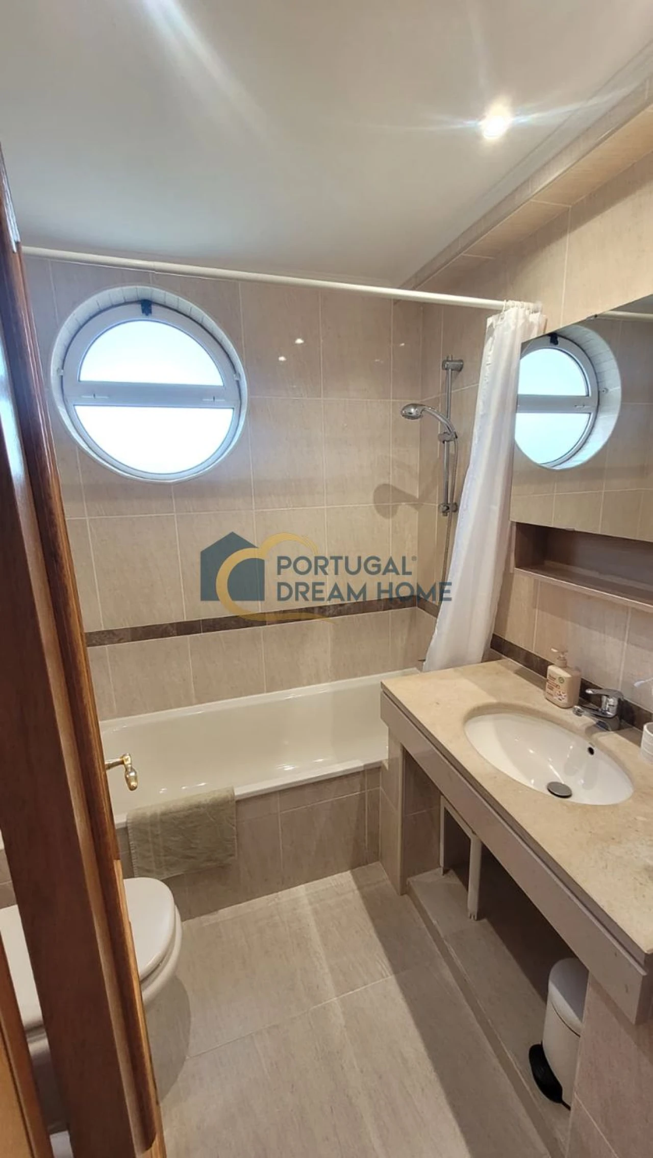 Apartamento T2 para Venda em Albufeira e Olhos de Água Foto 16