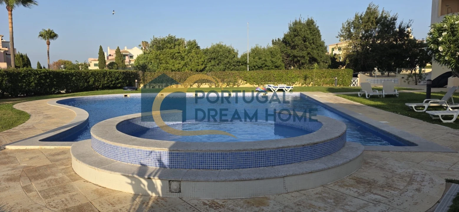 Apartamento T2 para Venda em Albufeira e Olhos de Água Foto 20
