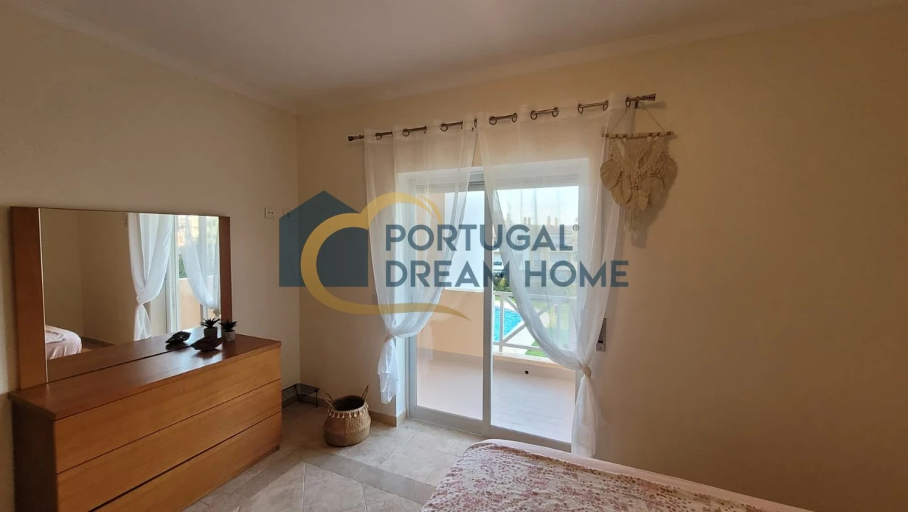 Apartamento T2 para Venda em Albufeira e Olhos de Água Foto 8