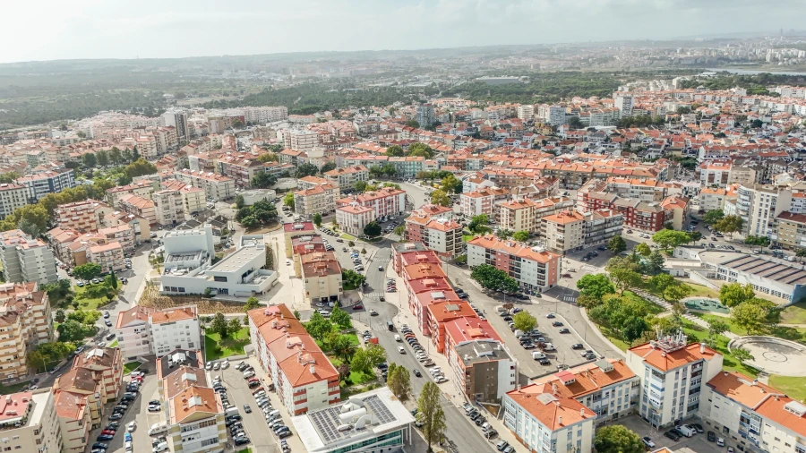 Apartamento T2 para Venda em Amora Foto 24