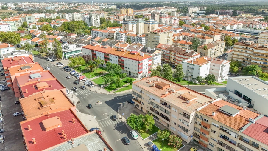 Apartamento T2 para Venda em Amora Foto 28