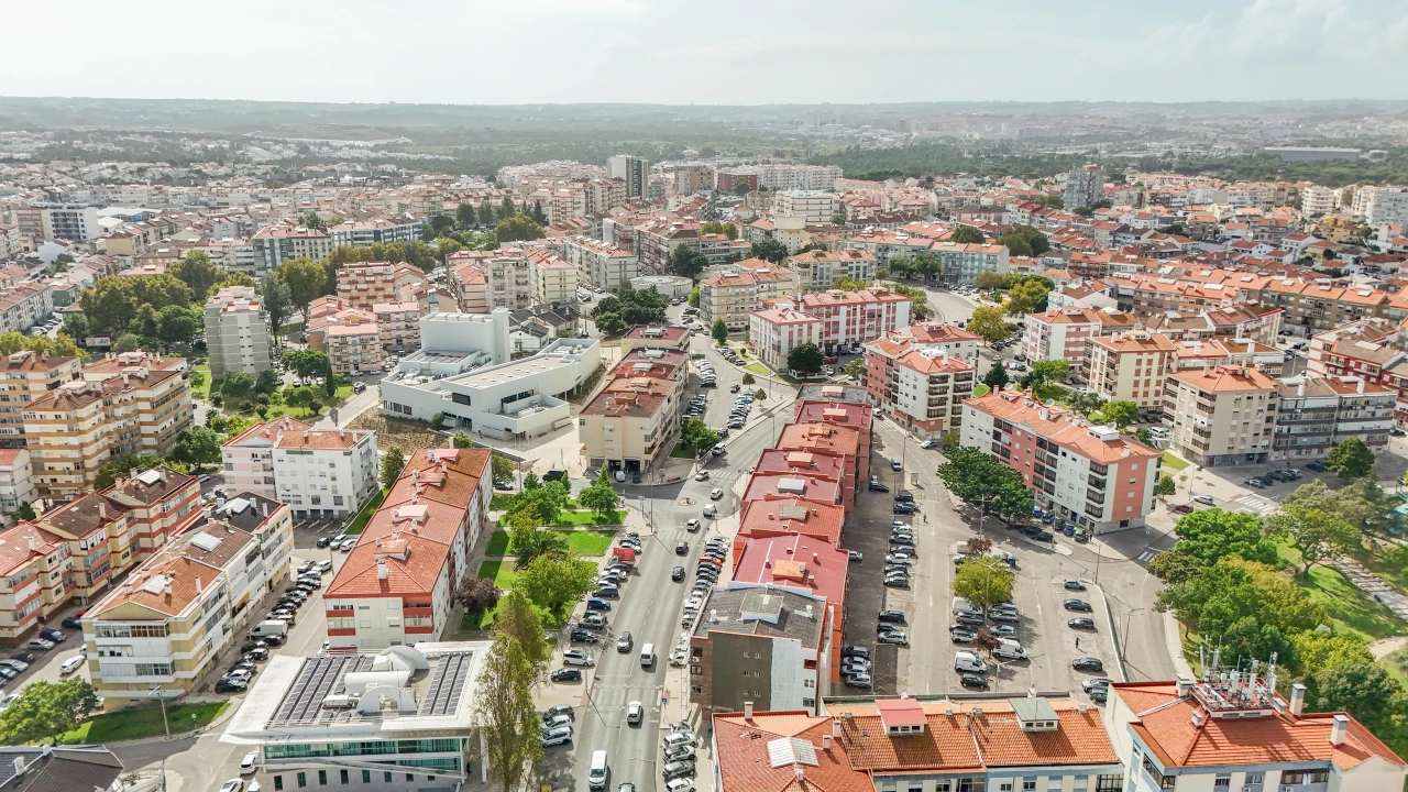 Apartamento T2 para Venda em Amora Foto 25